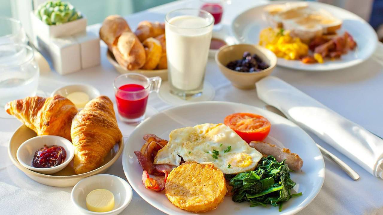 Razlogi, da nikoli ne izpustite zajtrka